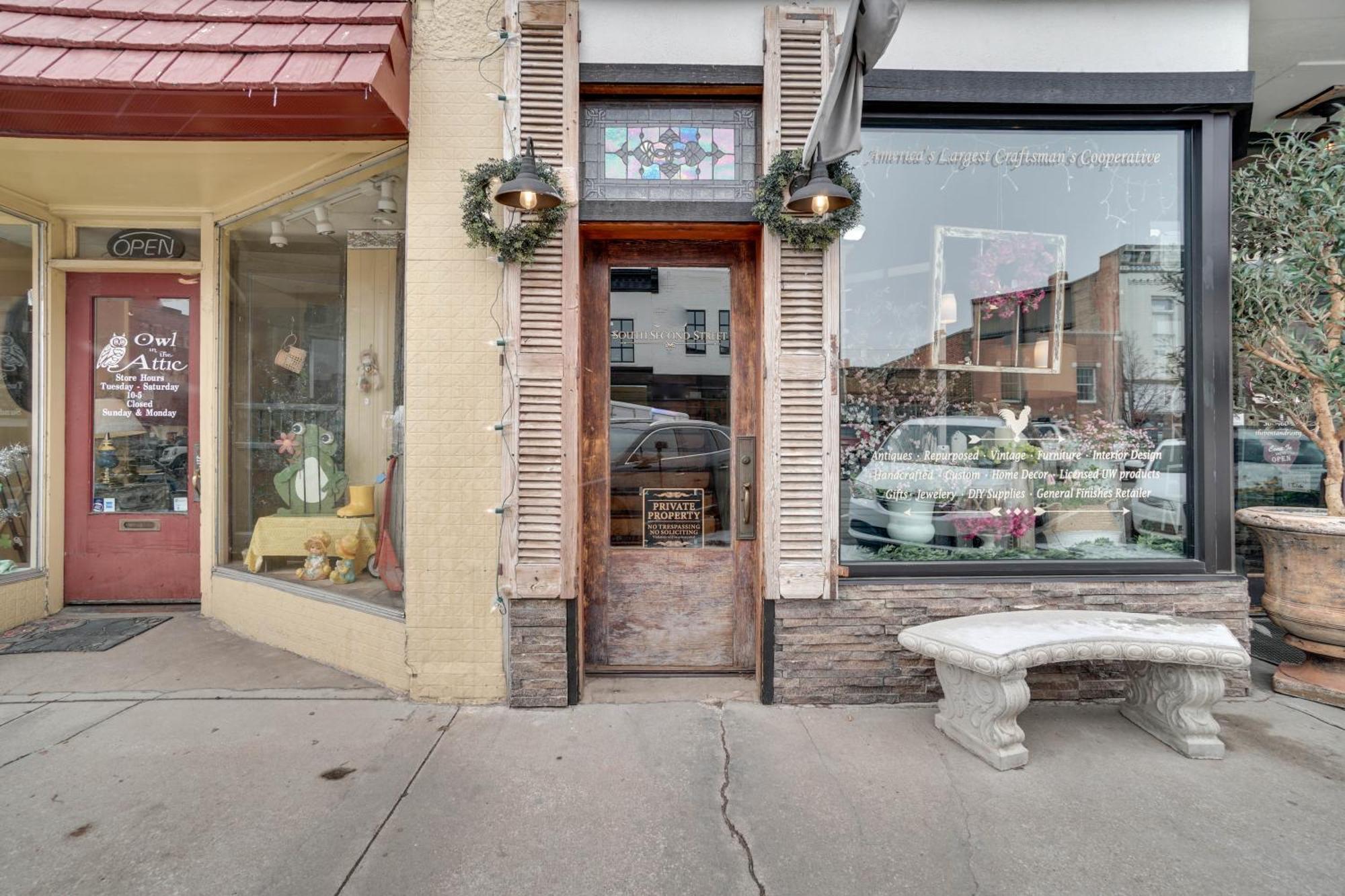 Vintage Downtown Laramie Apartment With Deck! Exterior photo